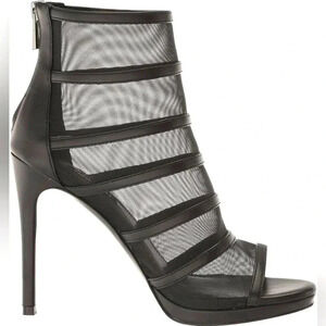 Nine West Muje's Larang Ankler Boots size 9M Black